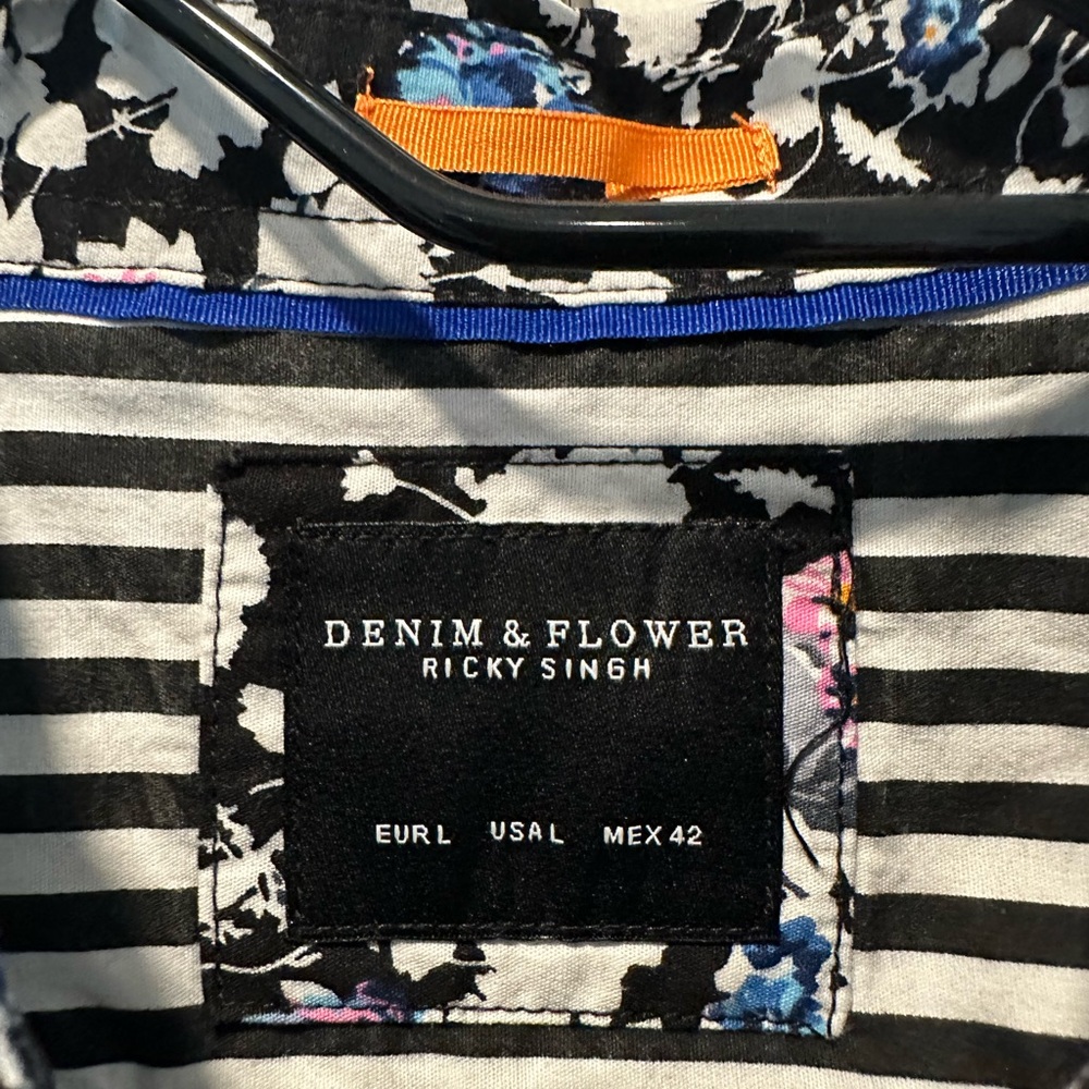 Denim & Flower Black and White Striped Casual Button Down Shirt